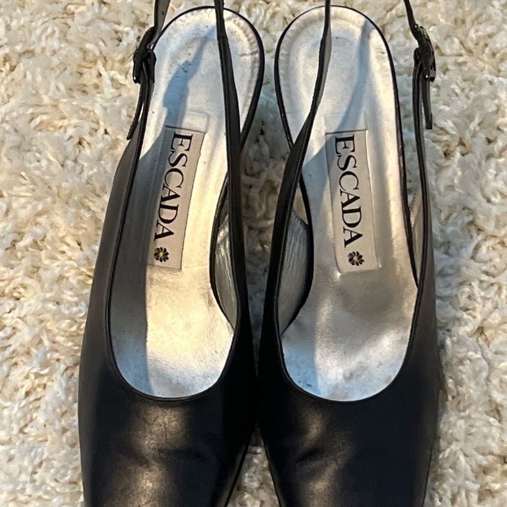 Escada Navy Blue and White Leather Shoes